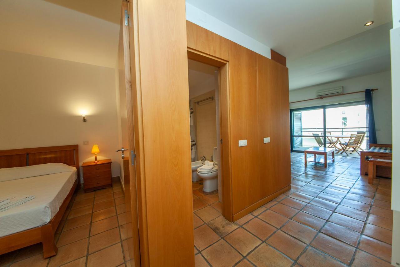A11 - Marinapark Hill Beach Apartment Lagos Esterno foto