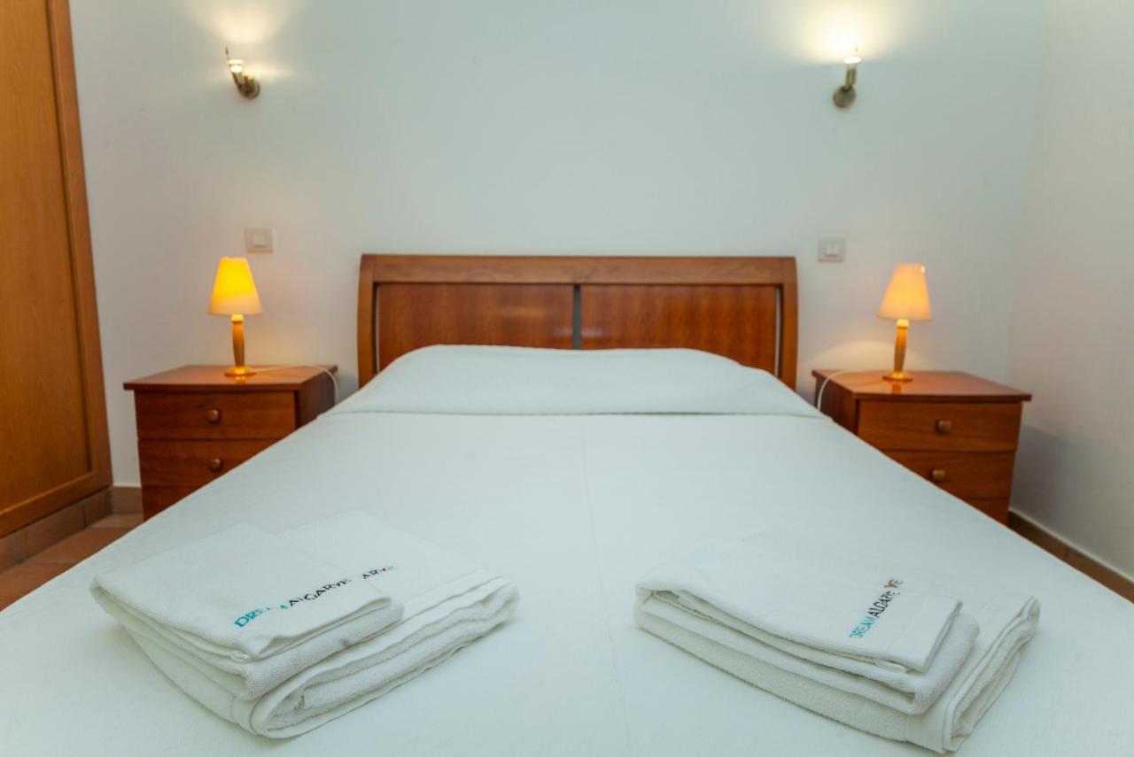 A11 - Marinapark Hill Beach Apartment Lagos Esterno foto